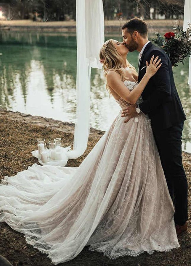 A Line Lace White Spaghetti Straps Wedding Dresses