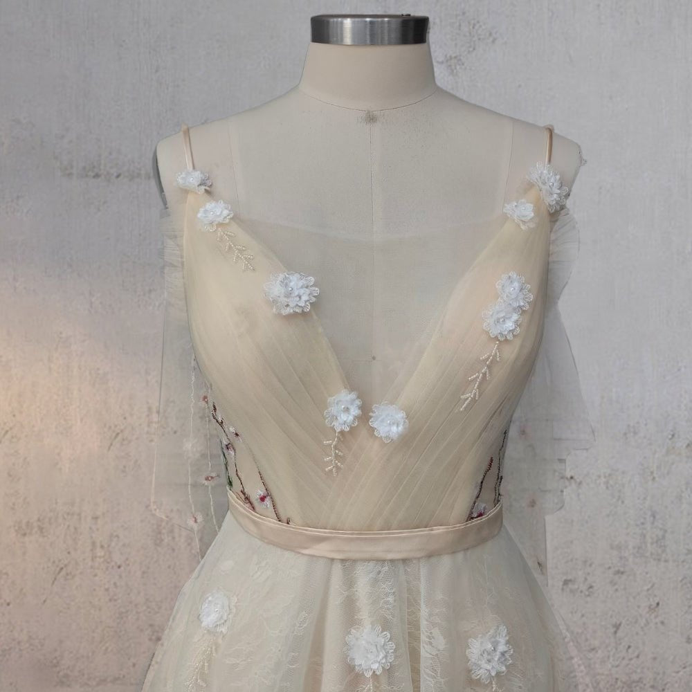 Diva | A-Line V Neck Sleeveless Floral Enchantment Boho Wedding Dress