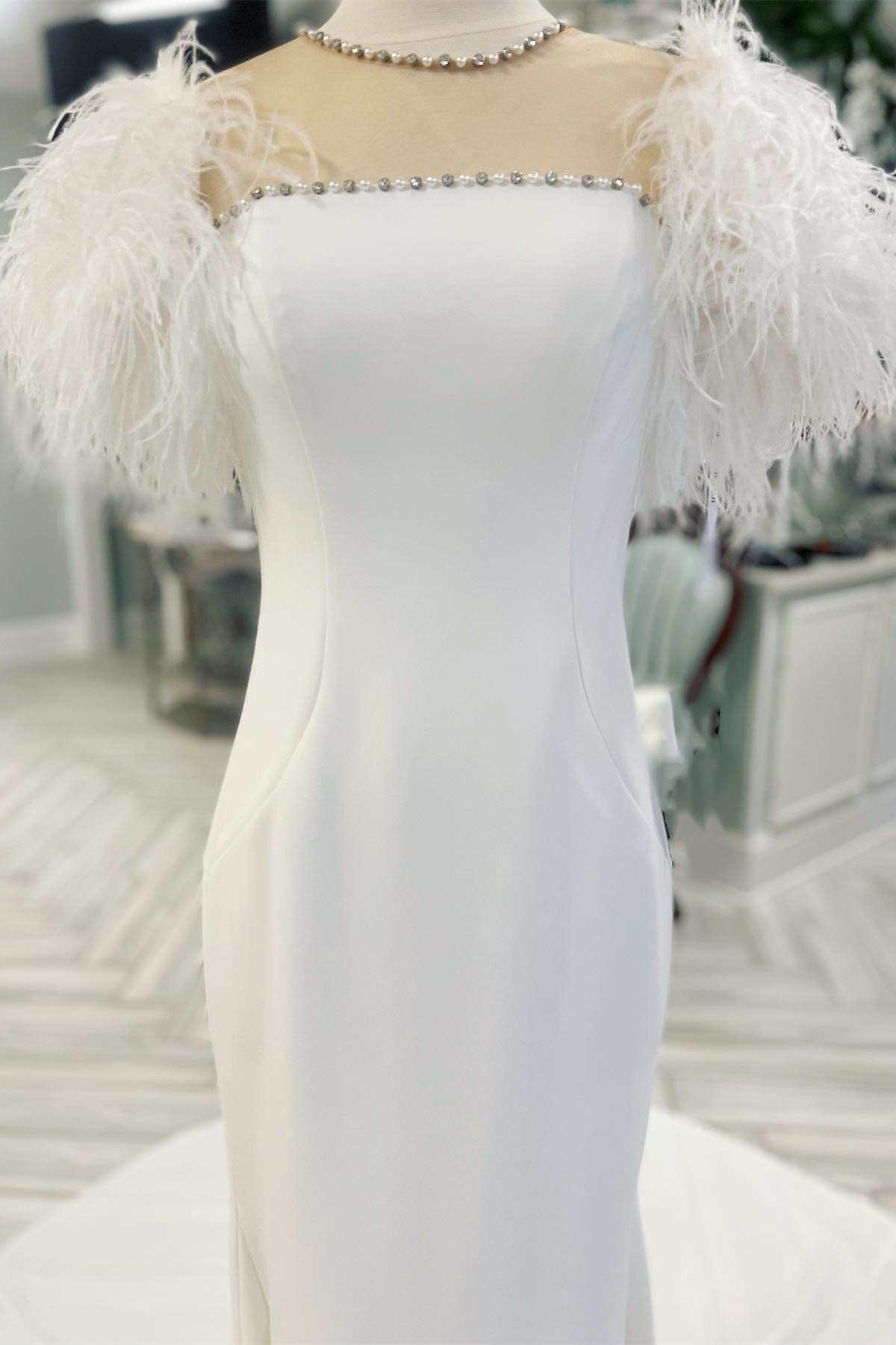 White Feather Illusion Neck Mermaid Long Wedding Dress