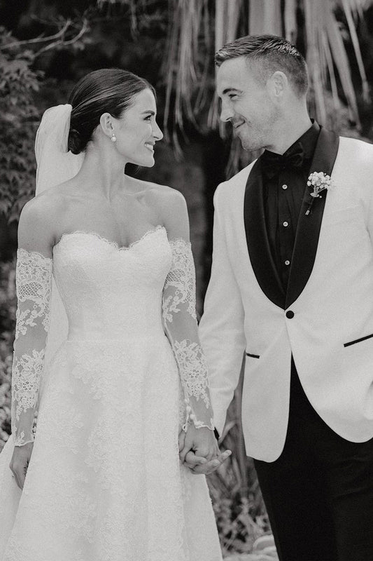 Vintage A-Line Sweetheart White Lace Wedding Dresses with Slit