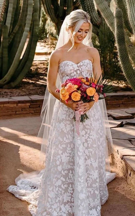 Bohemian A-Line Sweetheart Garden Lace Wedding Dress With Open Back And Appliques