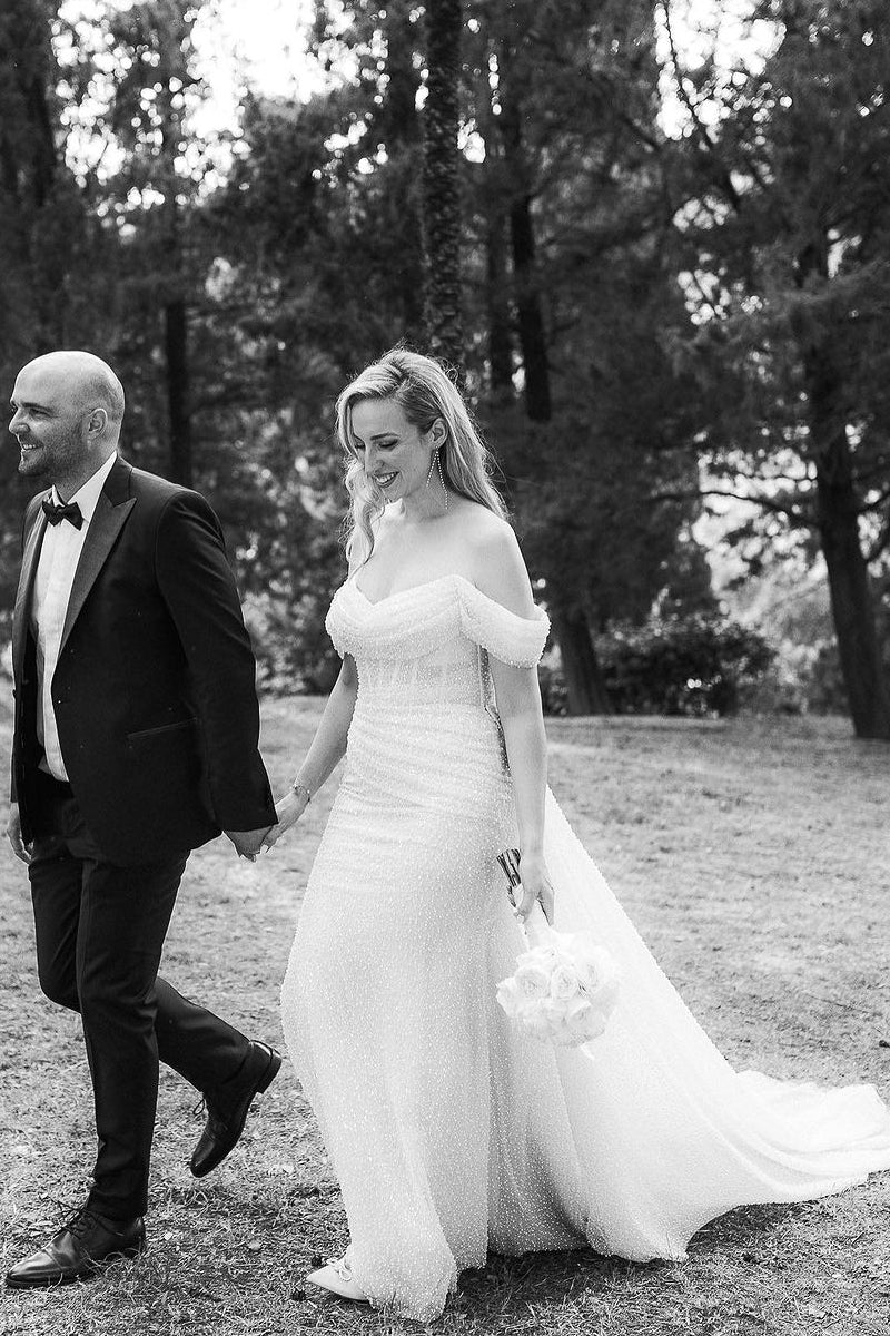 Sparkly  Mermaid Off the Shoulder Sequins Wedding Dresses