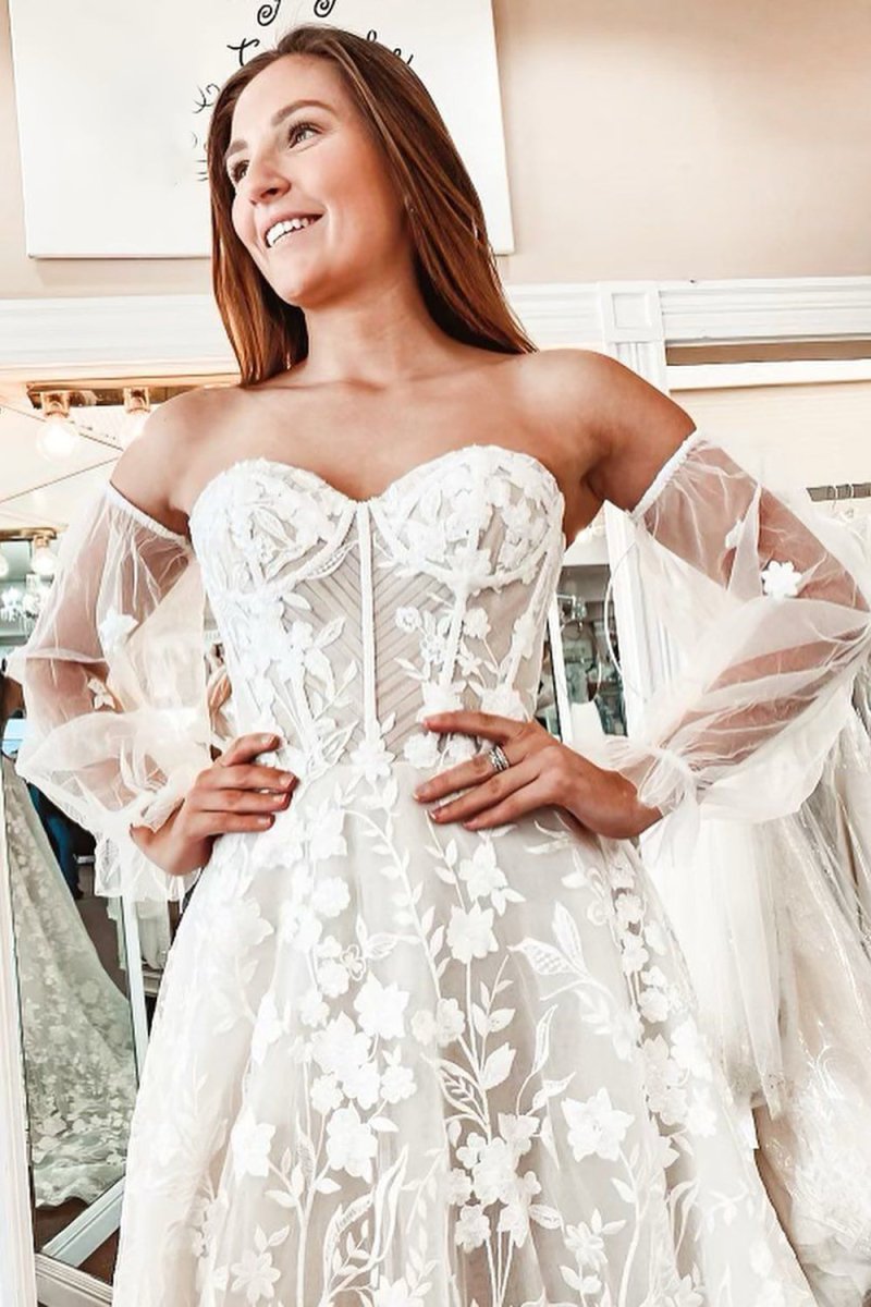 Treasure | Ivory Lace A-Line Detachable Long Sleeves Corset Long Wedding Dress