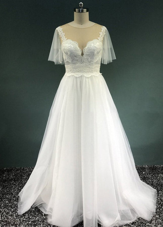 A-Line Short Sleeves Lace-Up Long Tulle Appliques Boho Wedding Bridal Gown