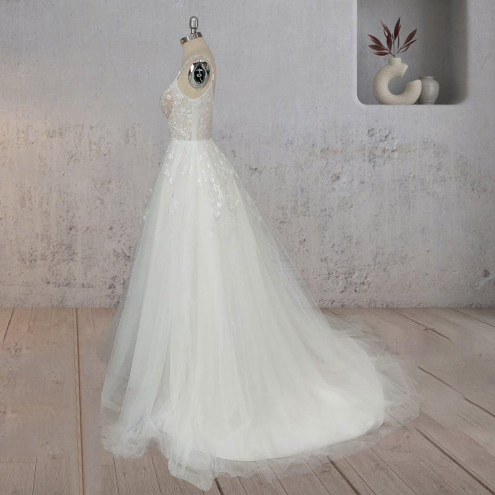 A-Line White Flower Appliqued Tulle Wedding Dress