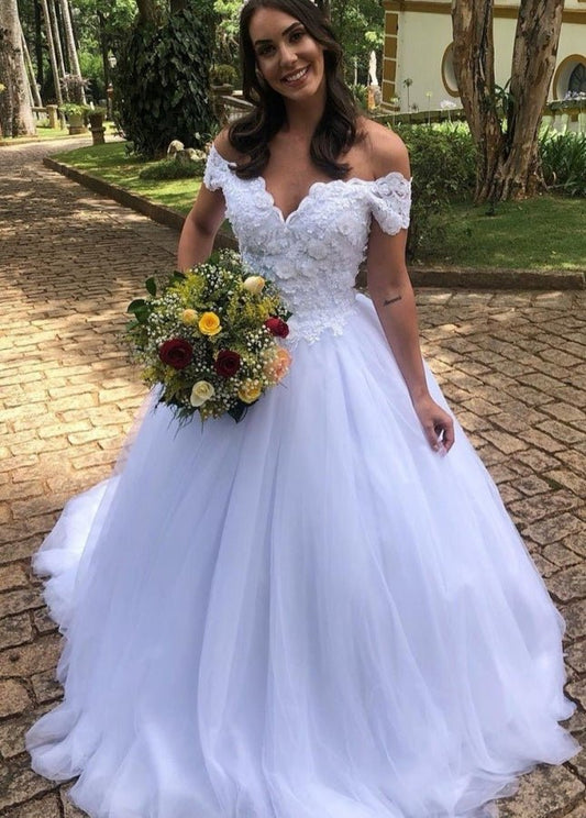 Off-the-shoulder Lace Appliques A-Line White Tulle Bridal Wedding Gown