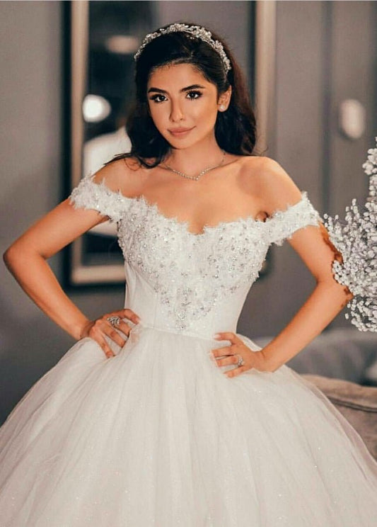 Sleeveless Beading Off-the-Shoulder Ball Gown Wedding Dress with Train