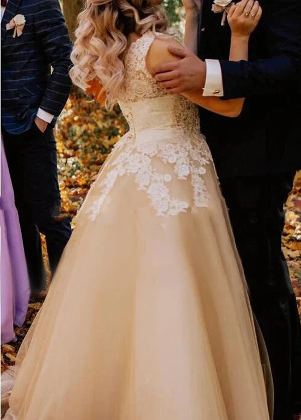 Champagne Corset Lace Appliques Tulle Wedding Dresses Floor Length Without Train