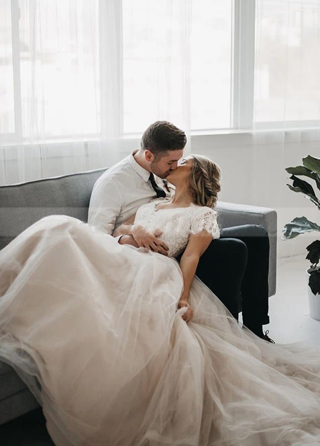 Light Champagne Tulle Lace A-Line Short Sleeves  Bohemian Women Wedding Dresses