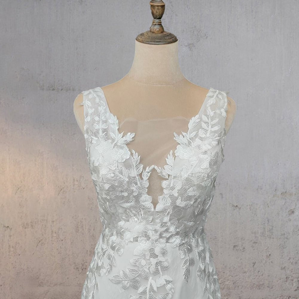 Mermaid Lace Illusion V Neck Sleeveless Backless Wedding Dress