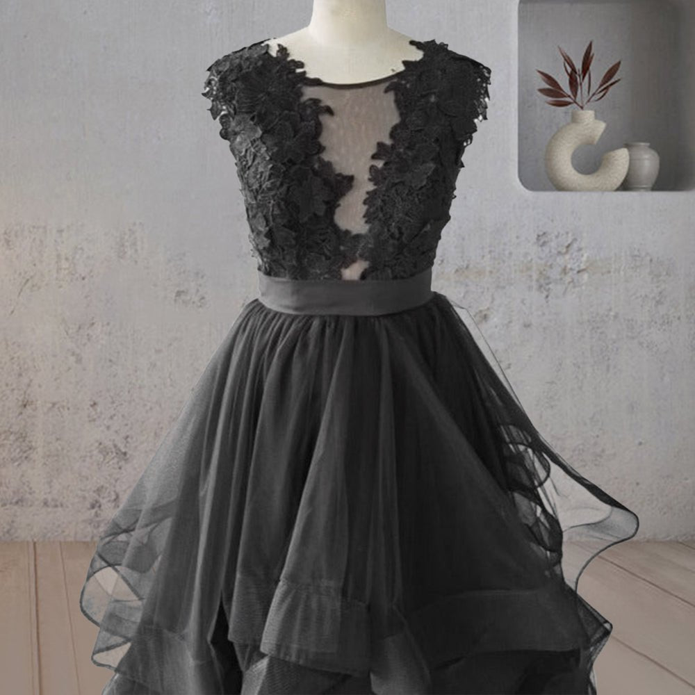 Vintage A-Line Black Tulle Wedding Dress with Ruffles